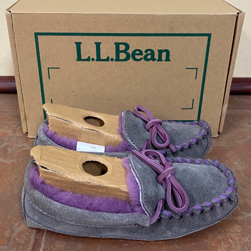 L.L. Bean Kids Slippers In Charcoal And Lavender